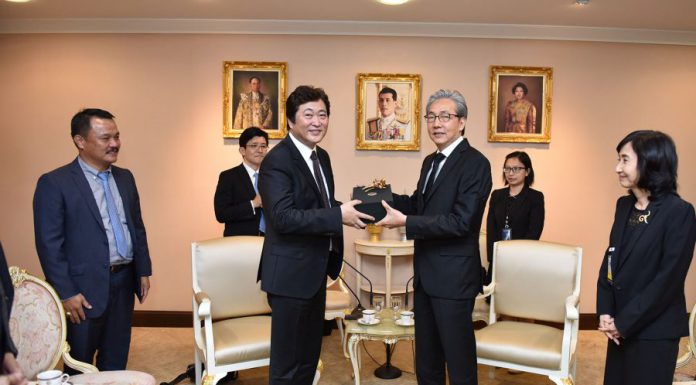 บริษัทญี่ปุ่นสนใจนโยบายอุตสาหกรรมหุ่นยนต์และระบบอัตโนมัติของไทย