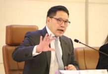 “อุตตม” ระบุเศรษฐกิจปีนี้เป็นแรงส่งไปถึงปีหน้า มั่นใจปีหน้าการขยายตัวจะต้องดีกว่าปีนี้