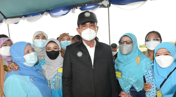 ประยุทธ์ จะขับเคลื่อนจังหวัดชายแดนภาคใต้ให้เป็น “เมืองแห่งปูทะเลโลก”