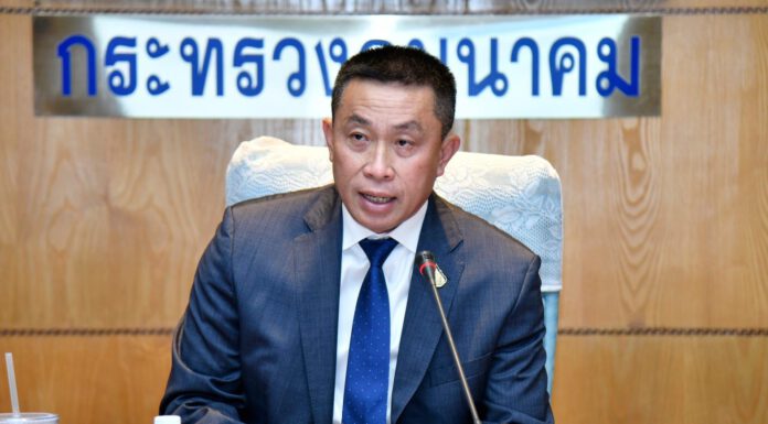 สำนักงานการบินพลเรือนให้ทุกสายการบินเข้มงวดตรวจสอบเอกสารผู้เดินทางเข้าไทย สกัดโควิด