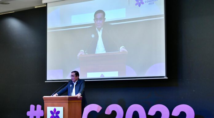 นายกฯ เปิดสัมมนา Thailand Tourism Congress 2022 ฝากกลยุทธ์รอยยิ้ม “SMILES” ให้ภาคการท่องเที่ยว