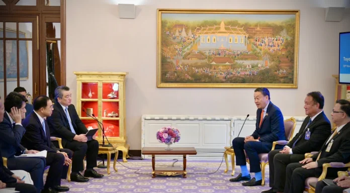 นายกฯ หารือผู้บริหารโตโยต้า ผลักดันไทยเป็นศูนย์กลางการผลิตยานยนต์ในภูมิภาค