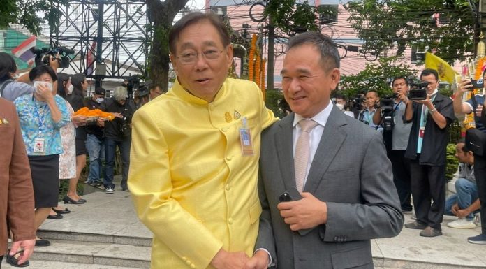 “พิชัย” บอก เข้าใจ “กฤษฎา” ลาออก รมช.คลัง