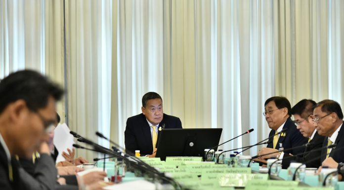 นายกฯ ประชุม ครม.เศรษฐกิจครั้งที่ 2 ตั้งเป้าดัน GDP ปี 67 ขยายตัว 3% ผ่าน 3 มาตรการ กระตุ้นท่องเที่ยว เร่งรัดลงทุนภาครัฐ กระตุ้นการลงทุนเอกชน