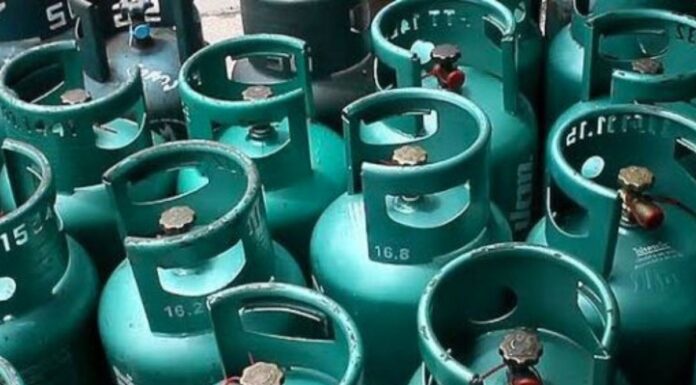 กบง.ตรึงราคา LPG อีก 3 เดือน ถึงสิ้นปี 67 ที่ 423 บาทต่อถังขนาด 15 กิโลกรัม