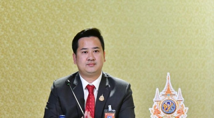 รัฐบาลเตรียมความพร้อมรองรับปริมาณเที่ยวบินช่วงปีใหม่ คาดมีเที่ยวบินรวมกว่า 1.8 หมื่นเที่ยวบิน เพิ่ม 14% จากปี 67