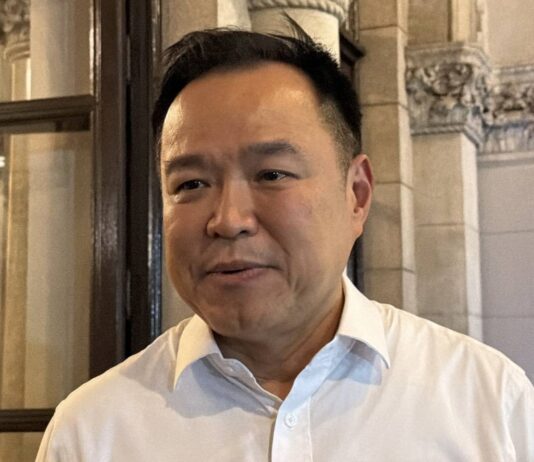 นายกฯ บอกราคาน้ำมันมีโอกาสขยับขึ้นอีก